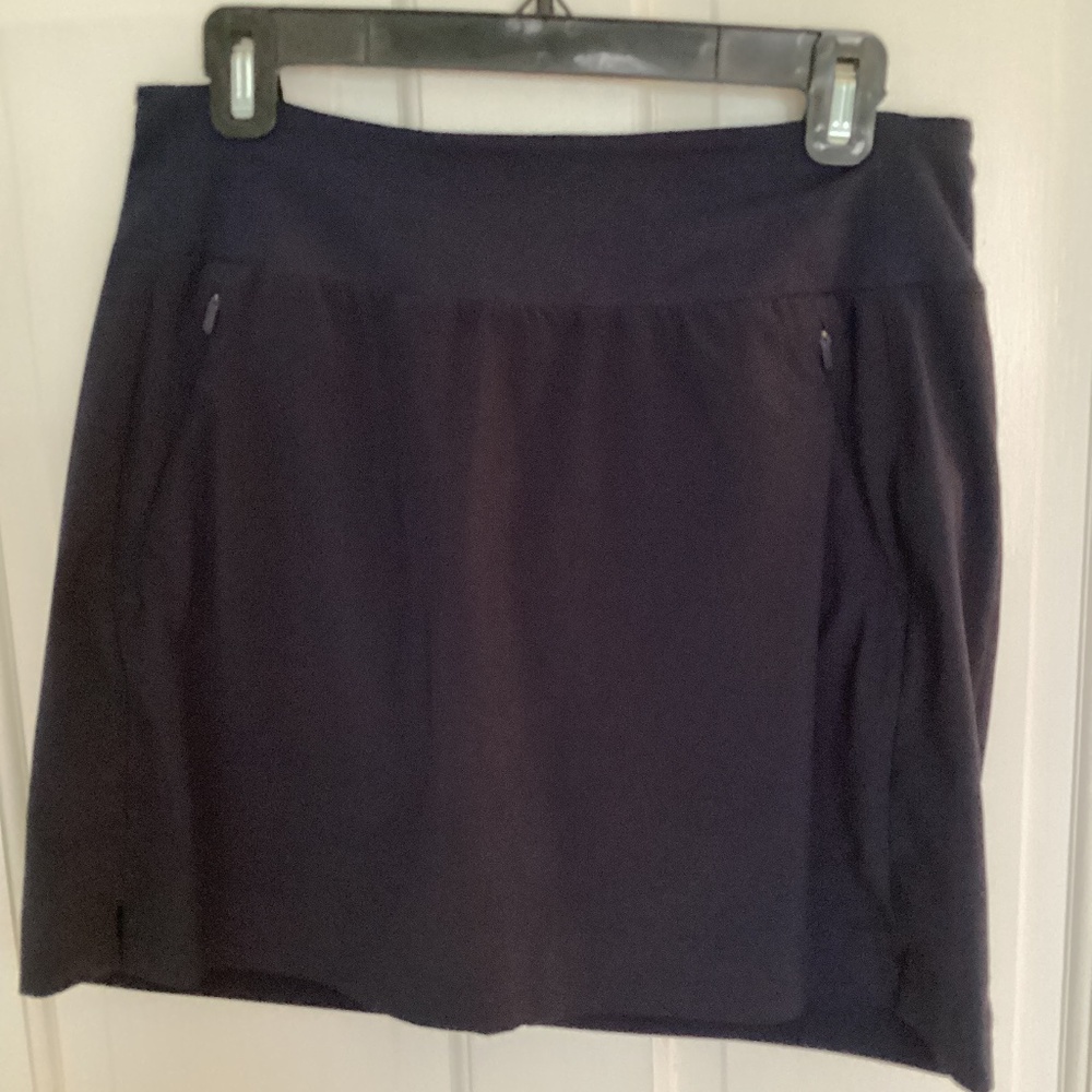 Athleta Brooklyn mid rise skort